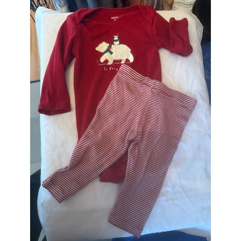 Carter's Unisex Holiday/Christmas/Winter Outfit Size 6 Months EUC